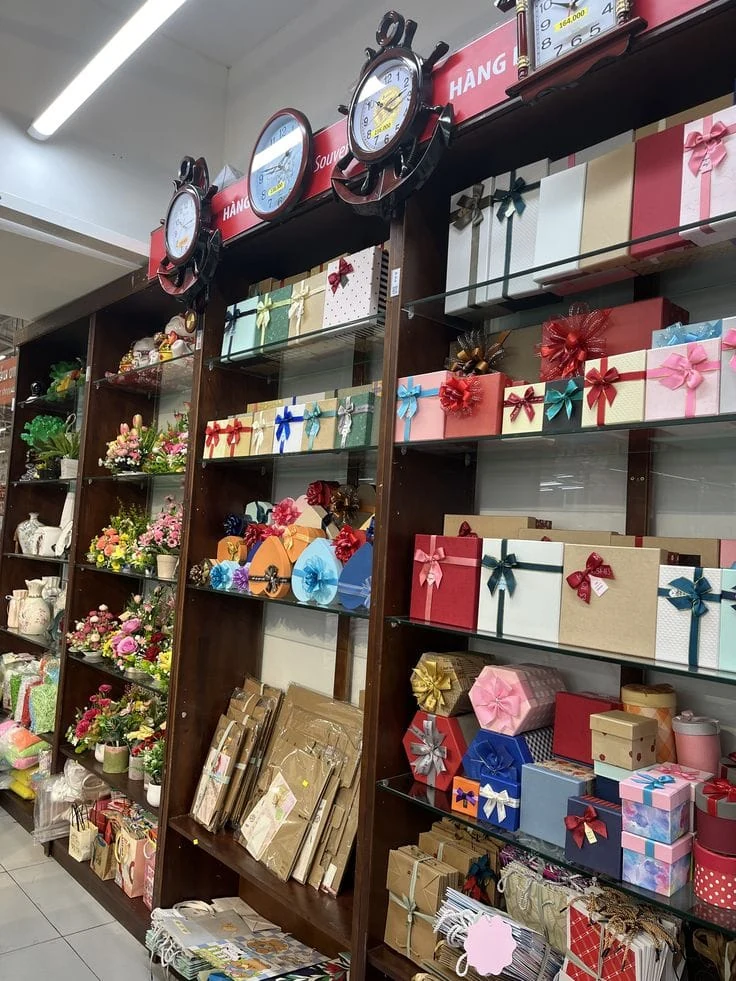 Gift & Stationery Stores
